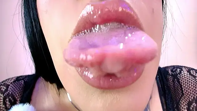 catte jensen online show from 04.04.26