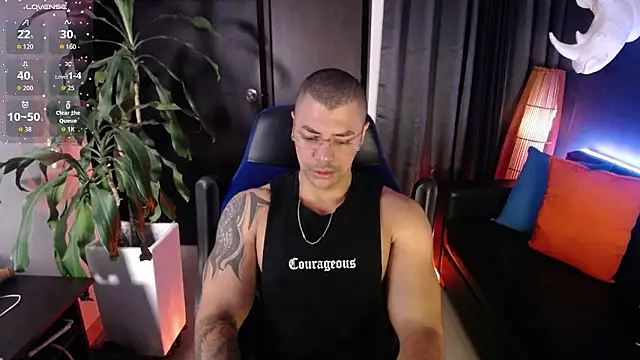 Snapshot of Zed_ferrer chatting on 03.24.26 Zed ferrer online show from 03.24.26