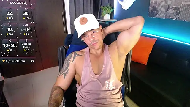 Snapshot of Zed_ferrer chatting on 07.14.26 Zed ferrer online show from 07.14.26