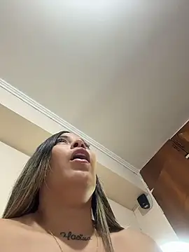 Anna Bitch Disgusting online show from 02.17.26