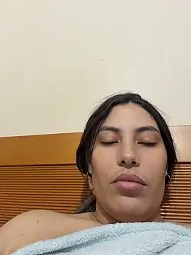Snapshot of Anna_Bitch_Disgusting chatting on 05.26.26 Anna Bitch Disgusting online show from 05.26.26