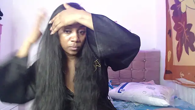 AishaOwens online show from 01.07.26