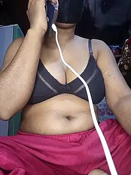 Jhunaki007 online show from 11.13.25