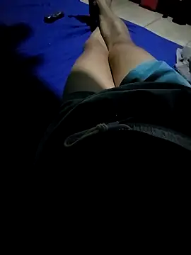 Snapshot of DIEG1010 chatting on 11.21.25 DIEG1010 online show from 11.21.25