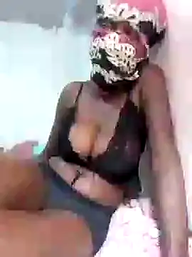 Molatane0 online show from 11.16.25