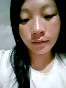 Snapshot of Micky_baby chatting on 04.18.26 Micky baby online show from 04.18.26