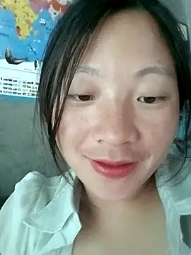 Snapshot of Micky_baby chatting on 04.25.26 Micky baby online show from 04.25.26