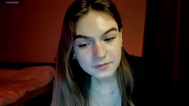 luna lust 212 online show from 11.17.25