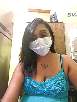 Dharshini98 online show from 12.15.25