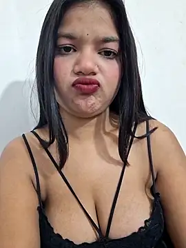 Snapshot of DIMPLE-GIRL88 chatting on 02.10.26 DIMPLE-GIRL88 online show from 02.10.26