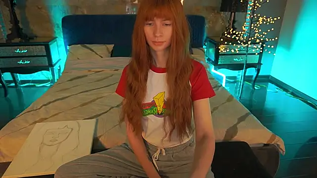 Snapshot of Nicol_Moonn chatting on 05.23.26 Nicol Moonn online show from 05.23.26