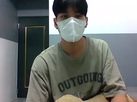 Snapshot of xunyuuu chatting on 11.15.25 xunyuuu online show from 11.15.25