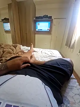 Snapshot of eder69_122 chatting on 11.12.25 eder69 122 online show from 11.12.25