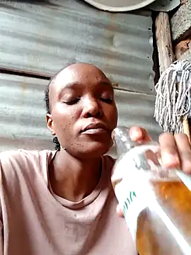 Beverlygurlx6 online show from 02.21.26