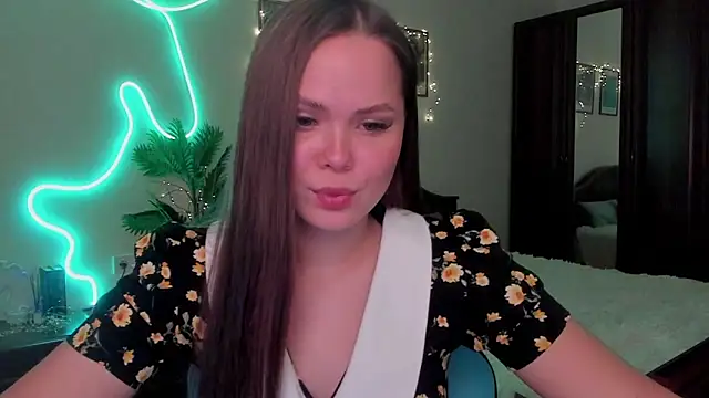 Kira love 81 online show from 02.24.26