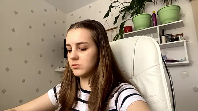 SweetieKatie online show from 02.28.26