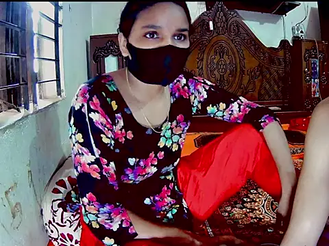 Snapshot of Hor-reka chatting on 07.04.26 Hor-reka online show from 07.04.26