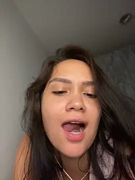 Snapshot of carolsapequinha chatting on 02.09.26 carolsapequinha online show from 02.09.26