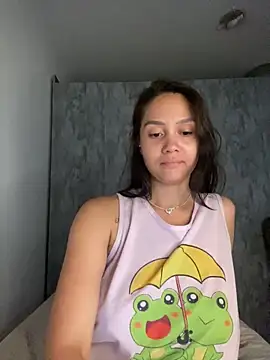 Snapshot of carolsapequinha chatting on 02.12.26 carolsapequinha online show from 02.12.26