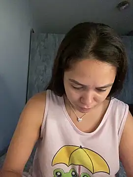 Snapshot of carolsapequinha chatting on 02.14.26 carolsapequinha online show from 02.14.26