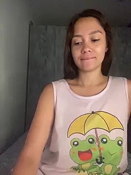 Snapshot of carolsapequinha chatting on 02.17.26 carolsapequinha online show from 02.17.26