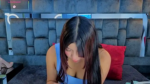 Snapshot of IssaJones_ chatting on 02.17.26 IssaJones online show from 02.17.26