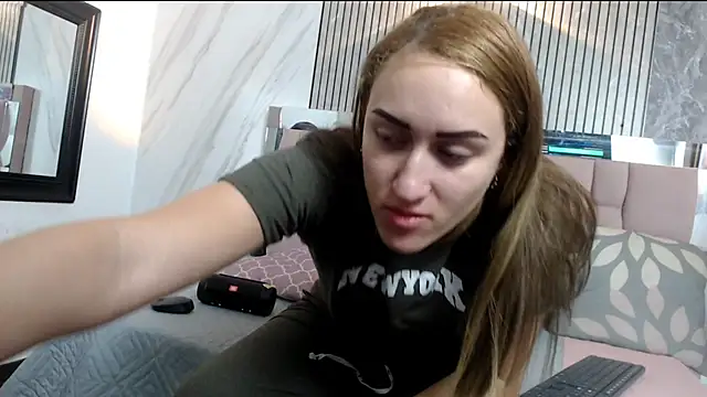 Snapshot of hanna__palmer1 chatting on 01.15.26 hanna palmer1 online show from 01.15.26