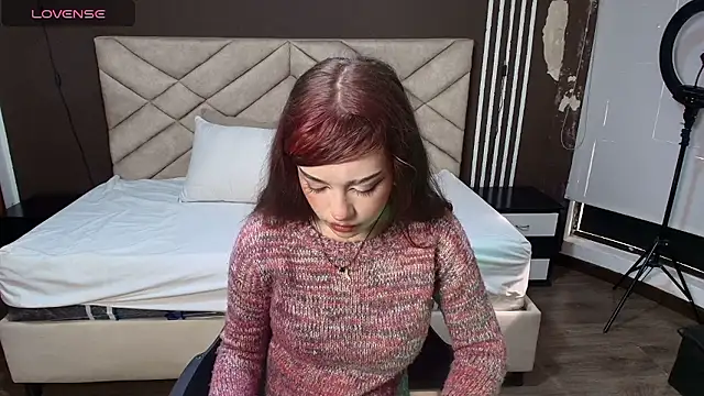 Laracooper  online show from 01.08.26