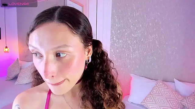 Martina 077 online show from 04.16.26