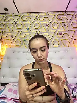 Snapshot of MelanyyJhonson15 chatting on 05.31.26 MelanyyJhonson15 online show from 05.31.26