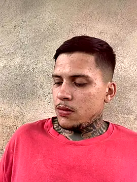 Snapshot of Ryanzl017 chatting on 11.14.25 Ryanzl017 online show from 11.14.25