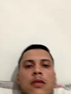 Snapshot of Ryanzl017 chatting on 11.29.25 Ryanzl017 online show from 11.29.25