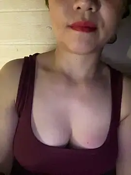 Snapshot of Diana-sexyy chatting on 06.03.26 Diana-sexyy online show from 06.03.26