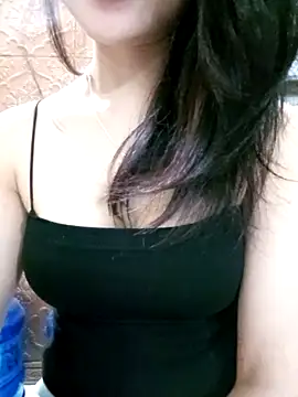 Snapshot of Lynk2x chatting on 11.15.25 Lynk2x online show from 11.15.25