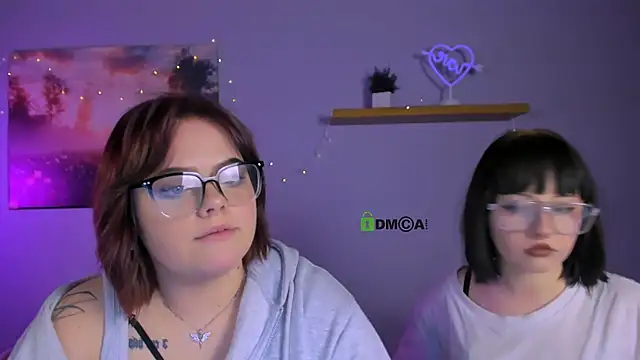 lika pop online show from 12.13.25