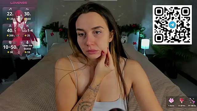 Snapshot of Melody_sol chatting on 12.18.25 Melody sol online show from 12.18.25