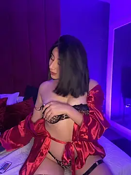 GinebraBelucci online show from 11.16.25