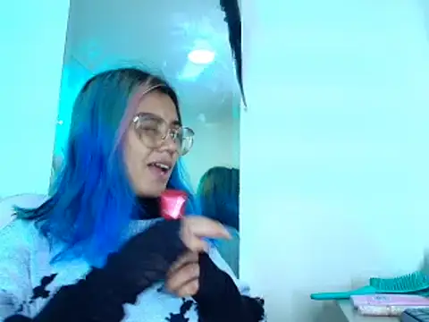 tsuky nekoo online show from 11.18.25