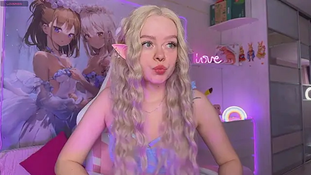 Snapshot of CheekySashaCharm chatting on 02.07.26 CheekySashaCharm online show from 02.07.26