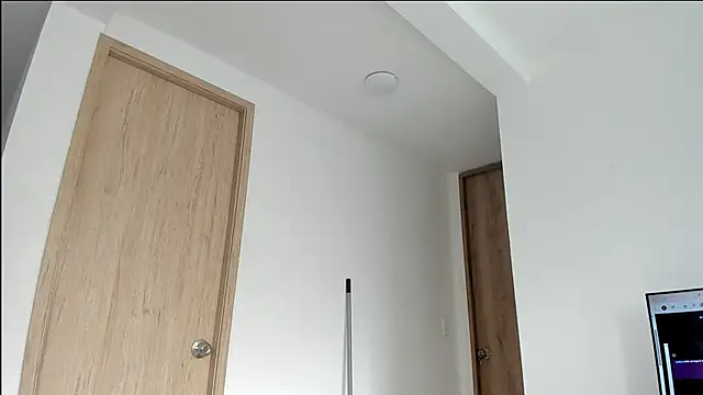 nicolvibes 212 online show from 01.10.26