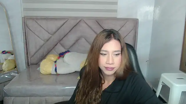 Evy Luxx v online show from 11.20.25