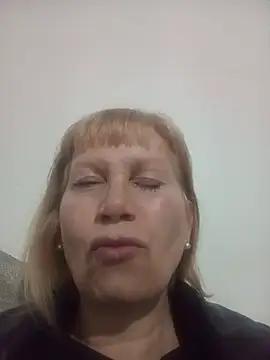 Snapshot of SexyMilf1211 chatting on 05.27.26 SexyMilf1211 online show from 05.27.26