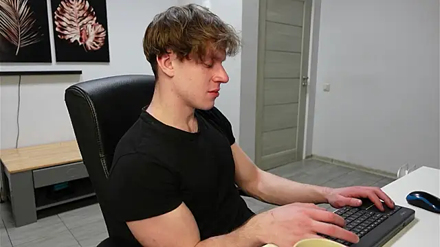 Charles Dreams online show from 02.13.26