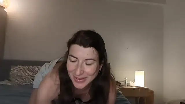 Snapshot of Jo_LieLive chatting on 06.01.26 Jo LieLive online show from 06.01.26
