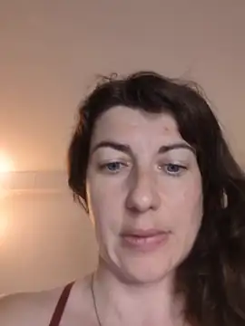 Snapshot of Jo_LieLive chatting on 06.18.26 Jo LieLive online show from 06.18.26