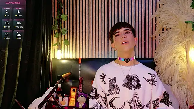 Angeldust19 online show from 02.13.26