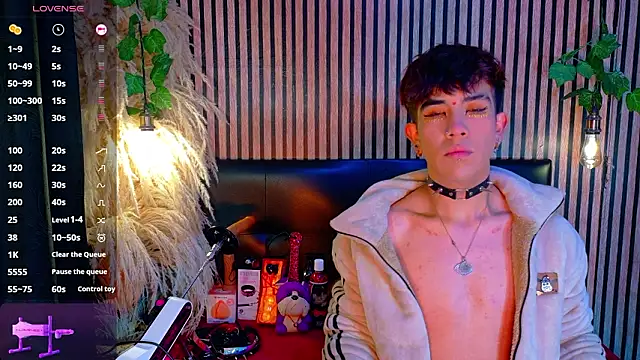 Angeldust19 online show from 02.27.26