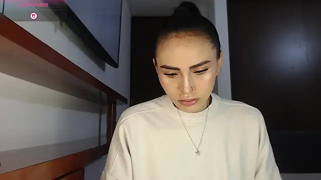 Linda  fiore online show from 02.24.26