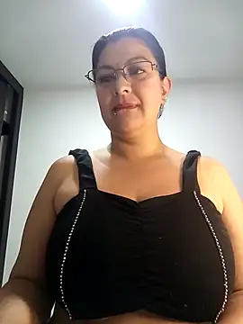 CelesteAlvarez1989 online show from 04.15.26