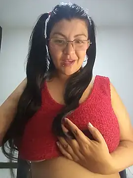 Snapshot of CelesteAlvarez1989 chatting on 05.28.26 CelesteAlvarez1989 online show from 05.28.26